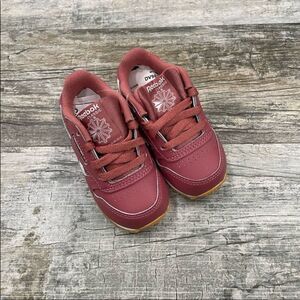 𝅺Reebok Baby Casual Red Sneakers